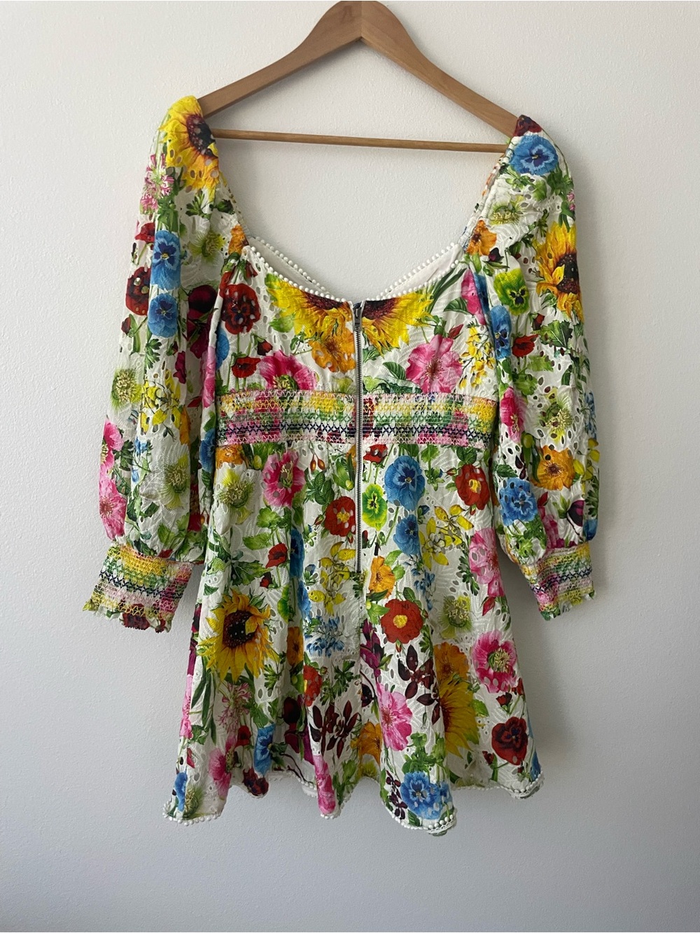 Alice & Olivia floral lace long sleeve mini dress - Picture 9 of 10